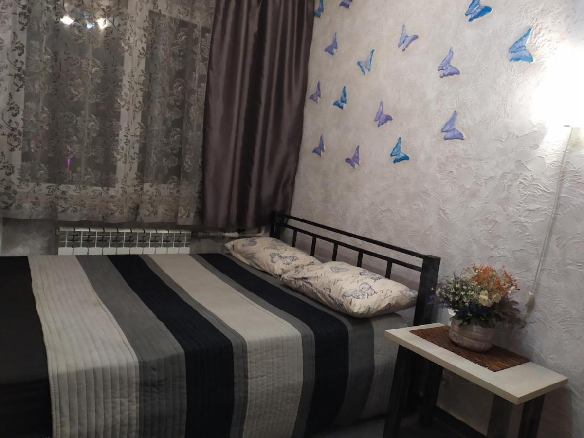 Apartment On Sobornaya 58 Хмельницкий Экстерьер фото